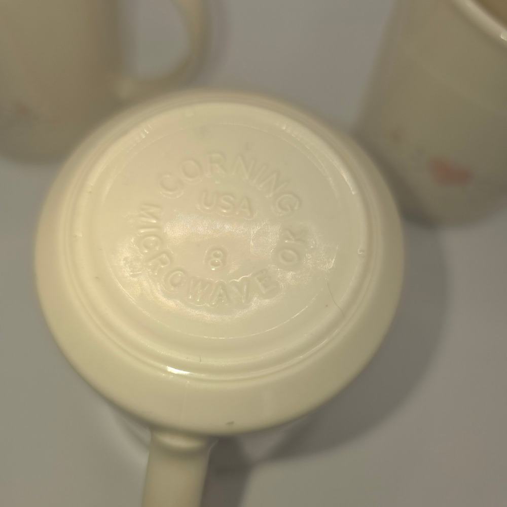 Corning USA Cream Stoneware Coffee Mugs Set of 3 Pink‎ Heart Floral Pattern - Picture 3 of 3
